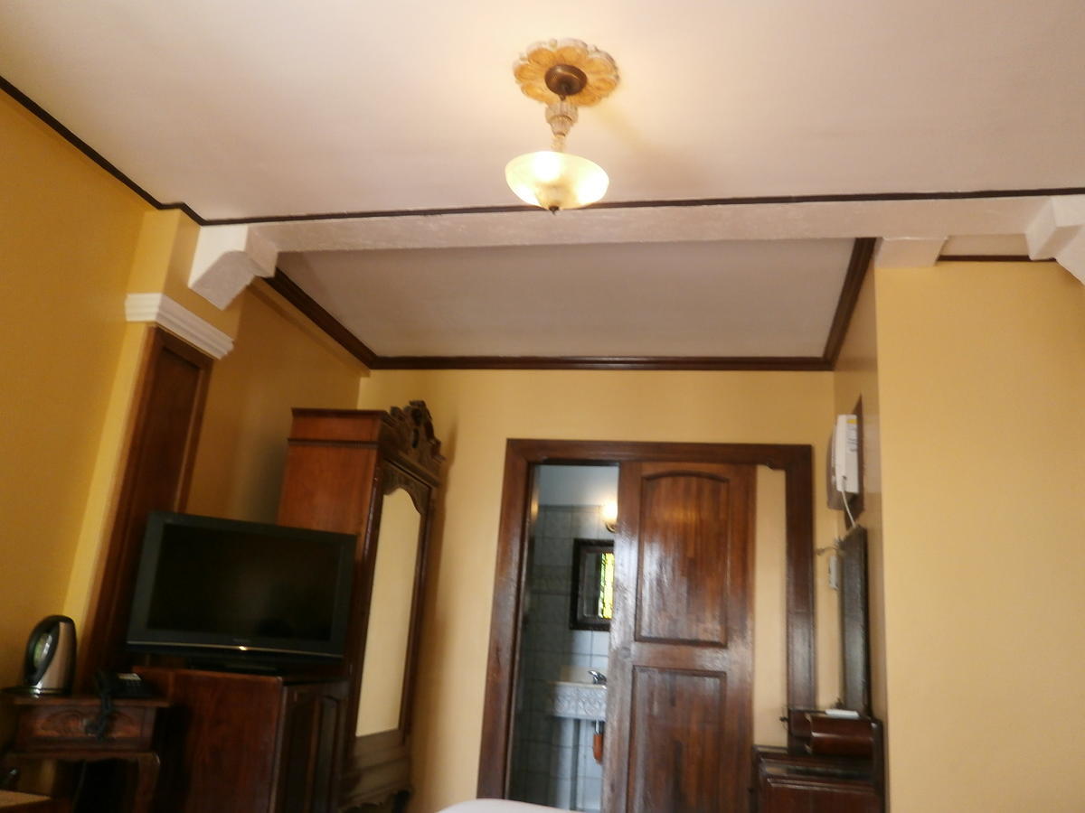 True Home Hotel Balabag  Zimmer foto